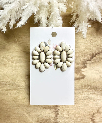 Western Blossom Studs