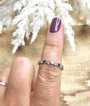 Load image into Gallery viewer, Silver Stars Ring